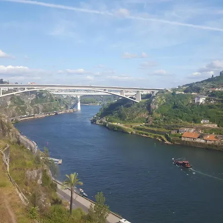 Cozy Alegria Balcony