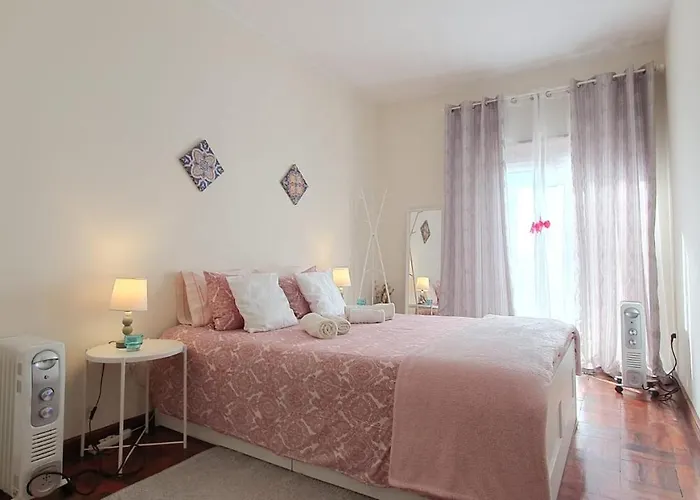 Cozy Alegria Balcony